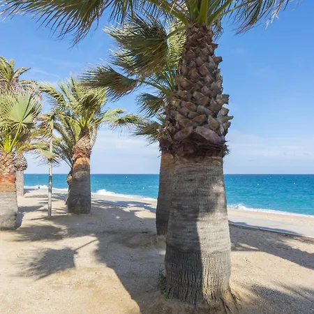 Homeholidaysrentals Zen - Costa Barcelona Apartment